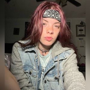 Meet your Posher, Shay